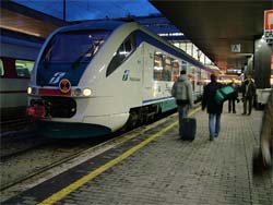Ferrovie: Regione Toscana incontra comitati pendolari di Valdarno