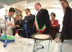 Inaugurazione nuovi laboratori di chimica all’ITIS ‘G. Galilei’