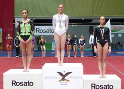 Lia Parolari è la campionessa italiana di Ginnastica Artistica Lia Parolari è la campionessa italiana di Ginnastica Artistica