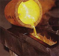 Tecnico informatico sottrae oltre 600gr di oro all’Unaerre, processato per direttissima