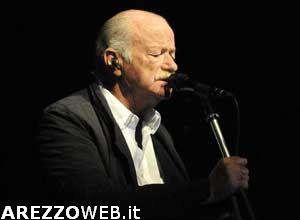 Uno strepitoso Gino Paoli in concerto ad Arezzo