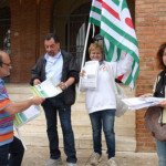 20100622_cisl_volantinaggio_prefettura