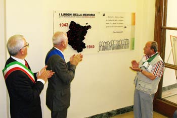 Scoperta la targa in ricordo delle stragi nazifasciste