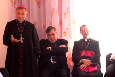 La diocesi dona una borsa di studio per un diacono armeno