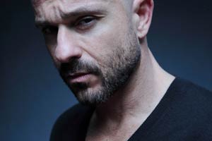 Raiz con l’orchestra multietnica di Arezzo