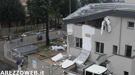 Esplosione in un cantiere: muore operaio e crolla parte del fabbricato