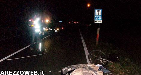 Investito da un auto nella notte, muore 24enne rumeno