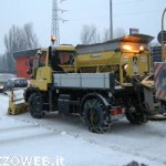 20101217_neve_mezzi_spalaneve_arezzo