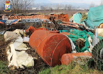 GDF: sequestrate due discariche per complessivi 31mila metri quadrati