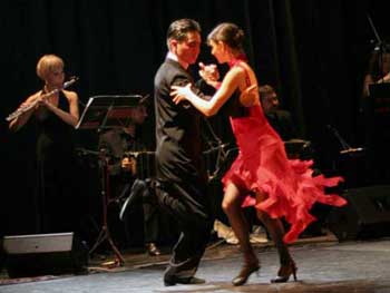 Di nuovo primavera e di nuovo danza a Cortona