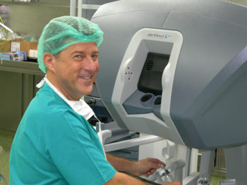 San Donato, asportato con successo un tumore con il Robot Da Vinci