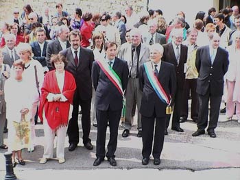 Cortona rende omaggio a Danielle Mitterrand