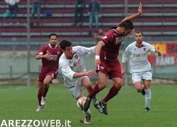 Il Pontedera batte l’Arezzo 4-2