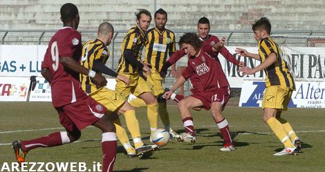 L’Arezzo batte la Viterbese 1-0
