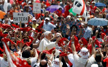 Udienza privata di Benedetto XVI al Rinnovamento nello Spirito