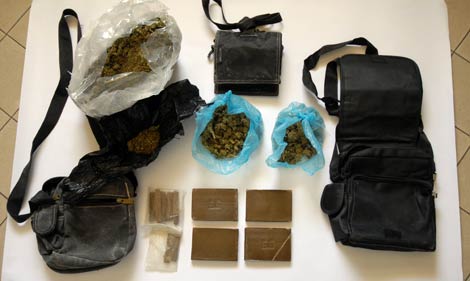 Arezzo, tunisino arrestato con oltre un chilogrammo di cocaina