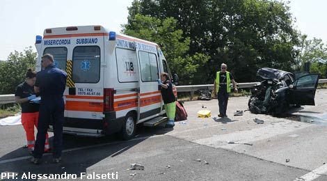 Frontale davanti a Marino Fa Mercato, un morto e un ferito grave