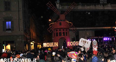 Martedì Grasso 2013: Il Moulin Rouge in centro ad Arezzo – FOTO