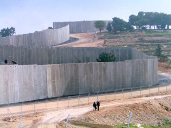 Non di muri ha bisogno la Terrasanta ma di ponti