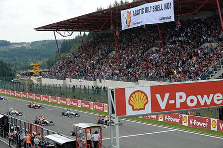 Formula 1: blitz attivisti Greenpeace al Gran Premio del Belgio