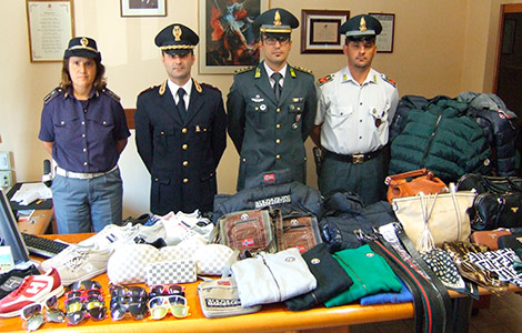 Fiera del Perdono oltre 1000 i prodotti contraffatti sequestrati