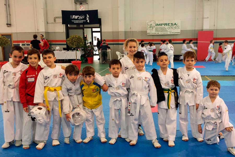 Otto titoli toscani consacrano il Centro Taekwondo Arezzo
