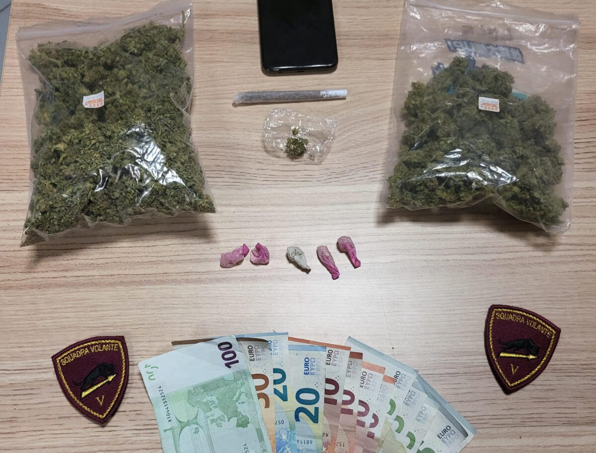 Sorpreso evaso dagli arresti domiciliari ed in possesso di sostanza stupefacente a fini di spaccio