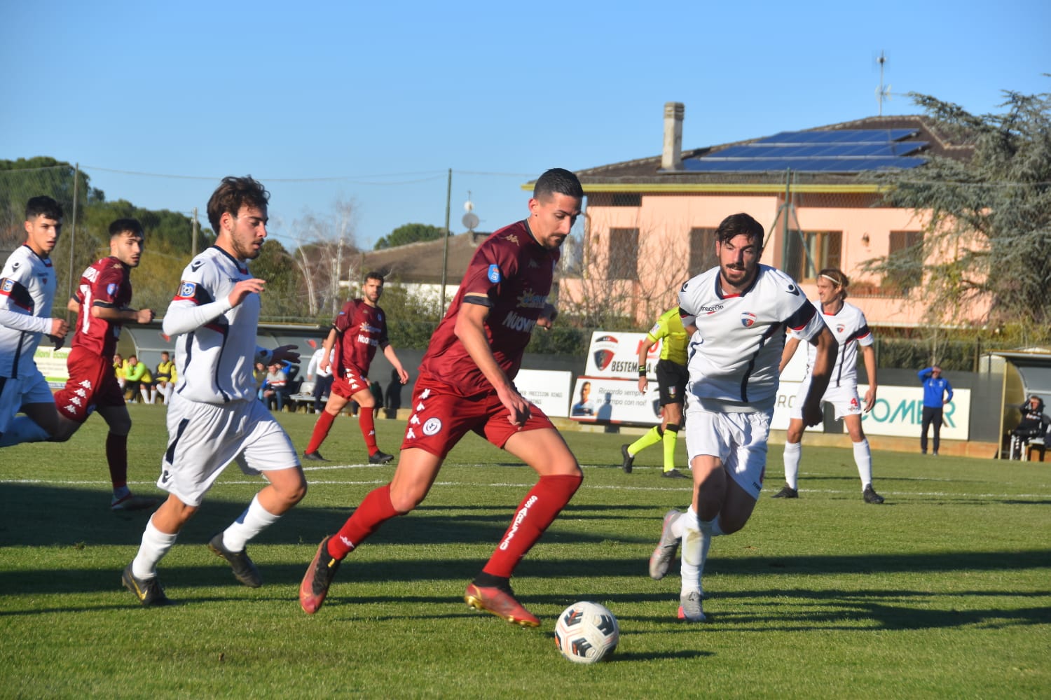 Foggia e Calderini in gol: l’Arezzo torna da Cannara con tre punti (0-2)