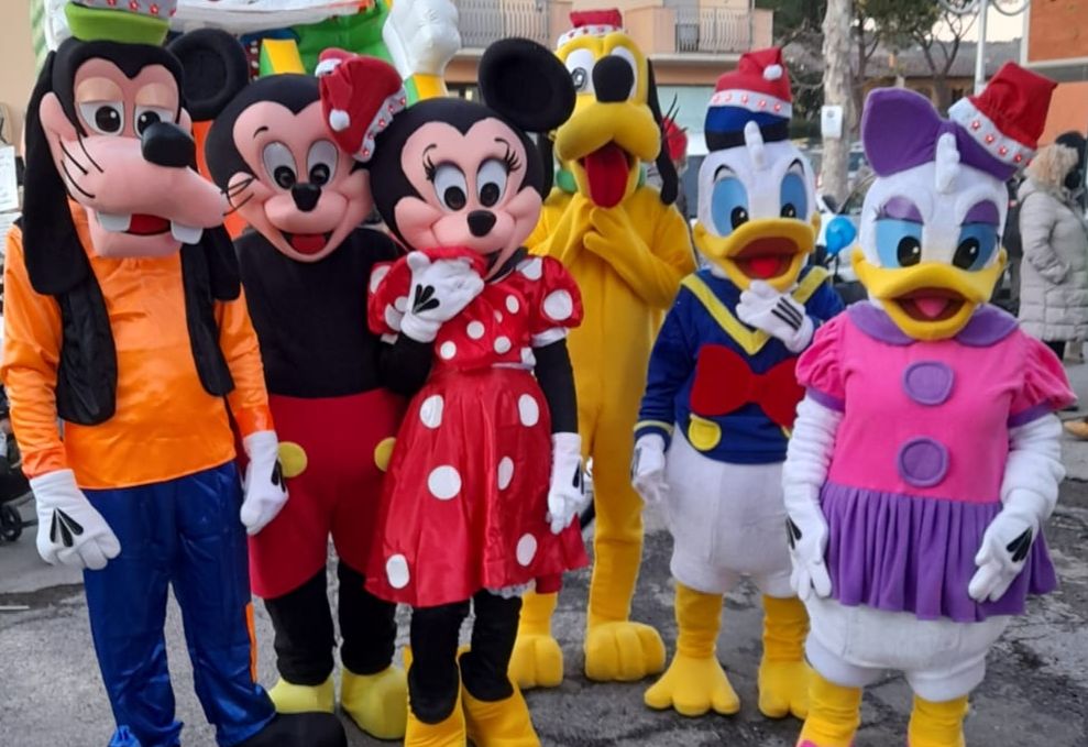 Cartoon Christmas: Piazza Sant’Agostino incontra i personaggi Disney