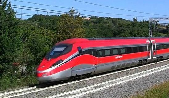 Trenitalia: carenze di personale e treni regionali nel caos