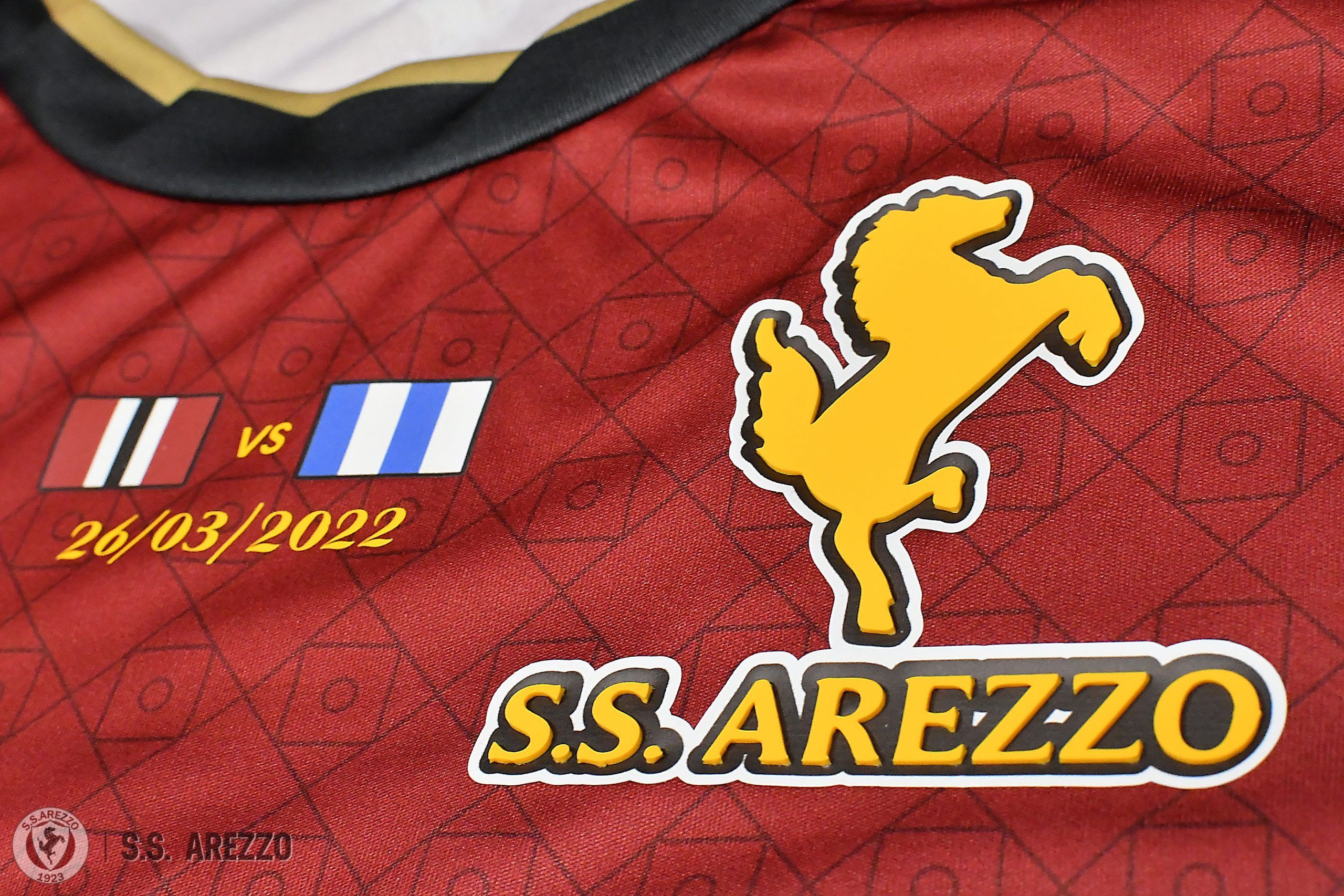 Con la Sangio maglia speciale per l’Arezzo. I proventi della vendita in beneficenza